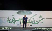 با تمسک به قرآن و اهل بیت(ع) در مسیر هدایت خواهیم بود / خدمت در آستان اهل بیت (ع) افتخاری برای هر ایرانی است